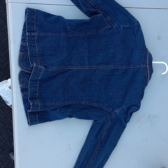 Jean jacket - Picture 7 of 7